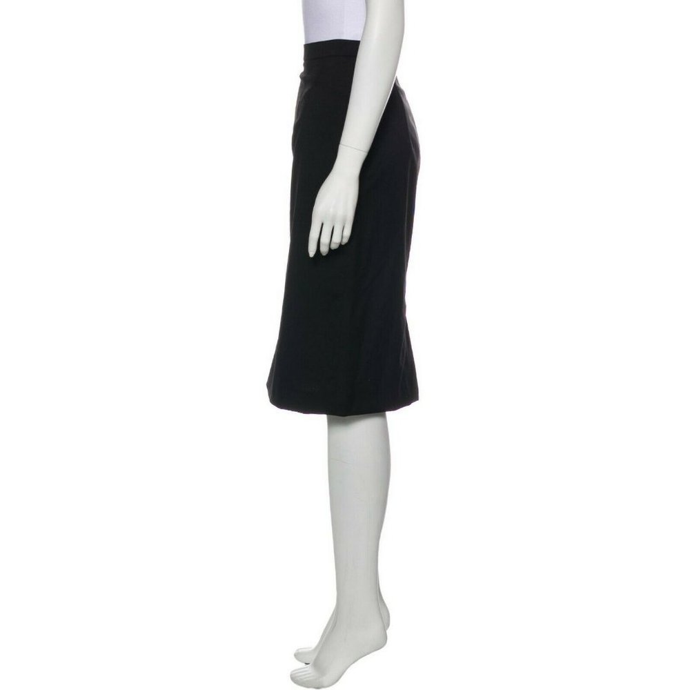Burberry Wool Skirt Color: Black Size: 8 4030515 - 14 - Picture 2 of 5